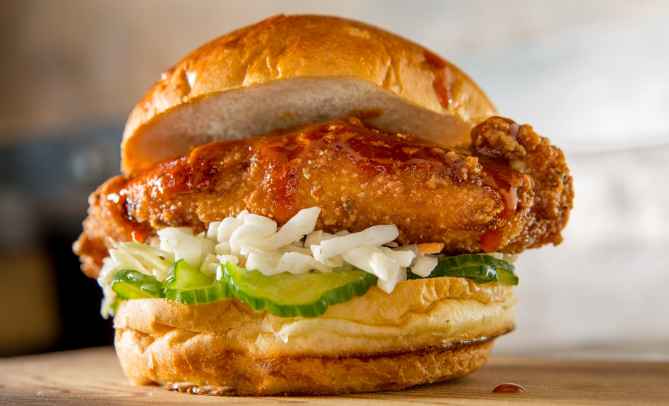 BBQ CRISPY CHICKEN SANDWICH