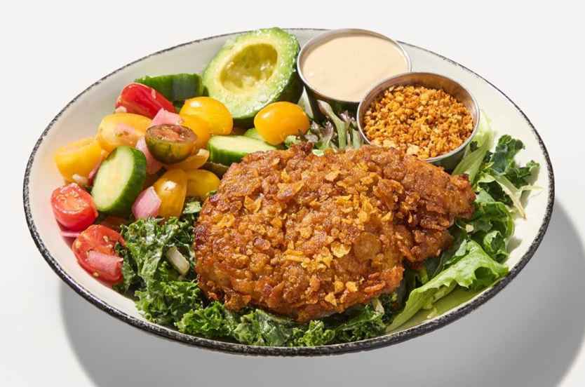 Crispy Chicken Kale Caesar (SALADS & GRAIN BOWLS)