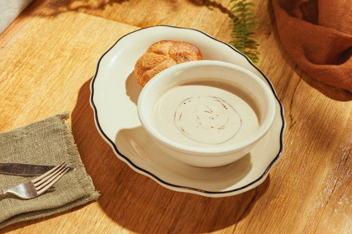 mushroom cream soup (soups)