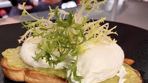 Cozze In Guazzetto Al Profumo Di Aglio Con Crostoni