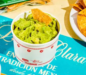 Guacamole Con Totopos