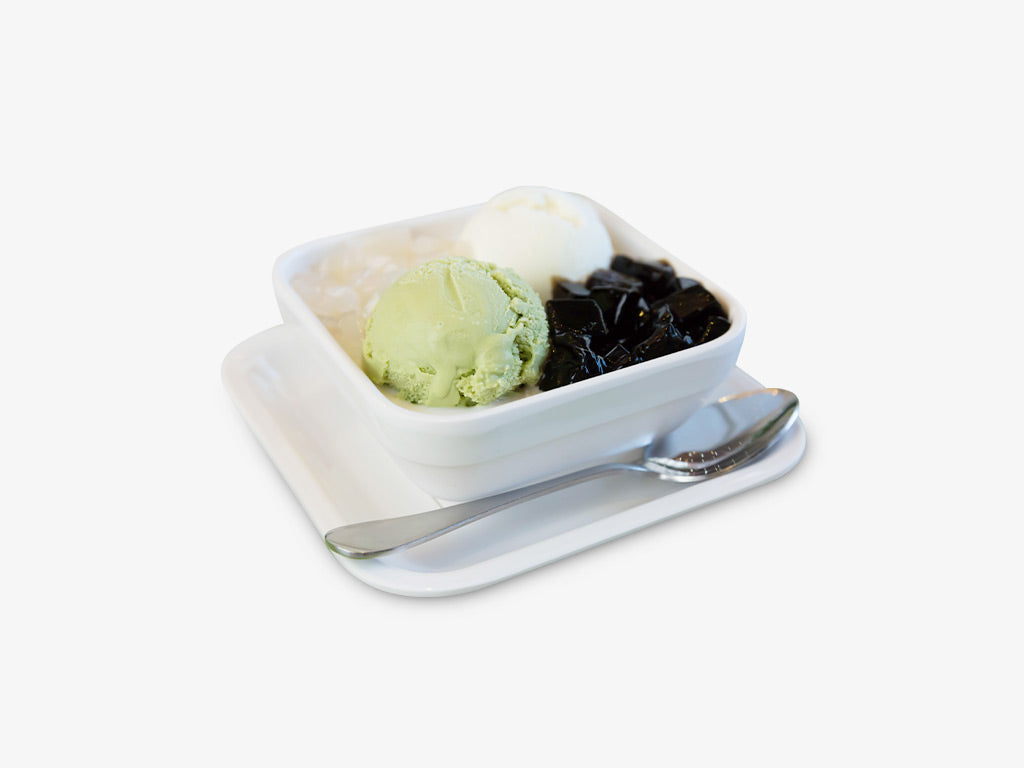 A12 Snow White Juice w. Ice Cream and Mixed Jelly