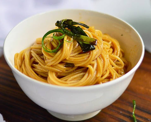 Noodles Mixed W Scallion