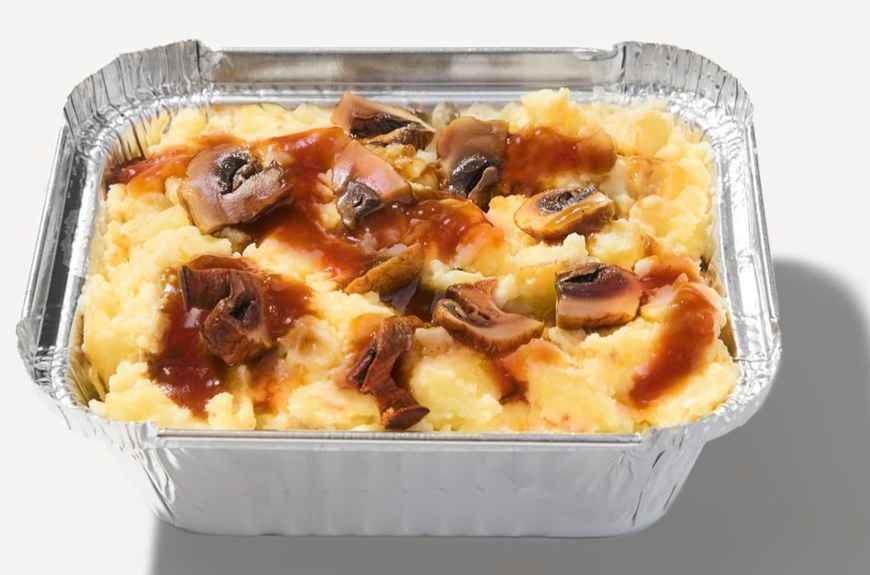 Homestyle Mashed Potatoes with Red Wine Mushroom Sauce Side