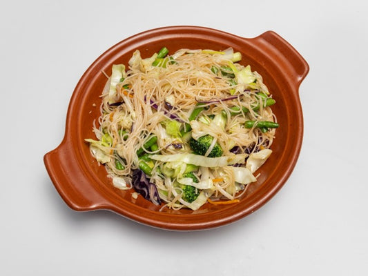 Stir Fried Rice Noodle 蔬菜米粉
