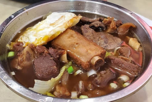 House Special Noodles