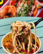 Consomé Con Linguine