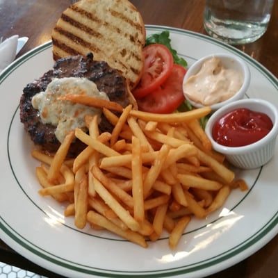 Tartine Burger (Lunch/Dinner)